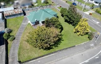 19 Johnston Street, Foxton