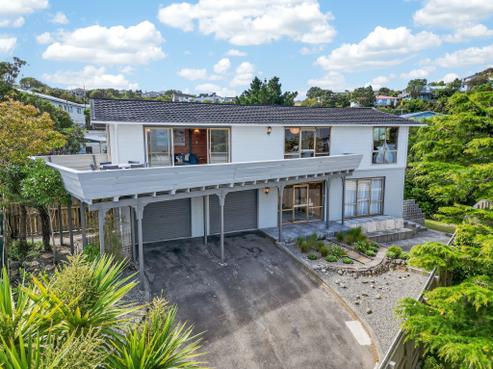 14 Laburnum Grove, Maungaraki