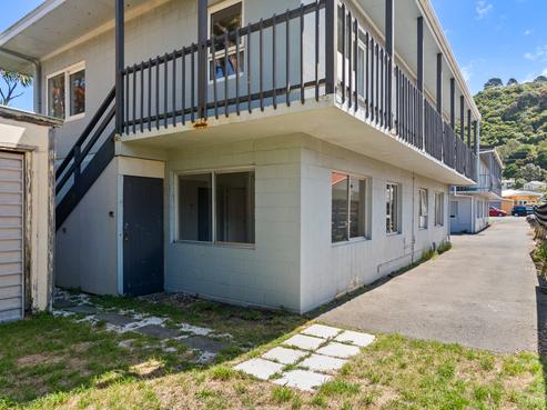 5/175 Queens Drive, Lyall Bay