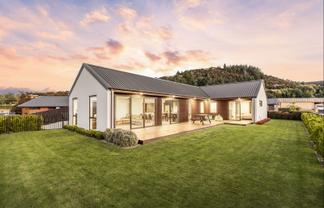 19 Pounamu Avenue, Wanaka