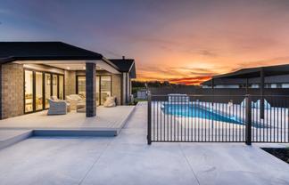 15 Mike Smith Drive, Cambridge