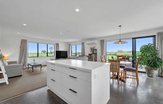 2b Gossling Street, Okato