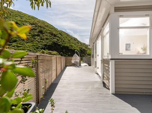 489 Ohiro Road, Brooklyn
