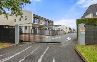 GM/193 Main Highway, Ellerslie