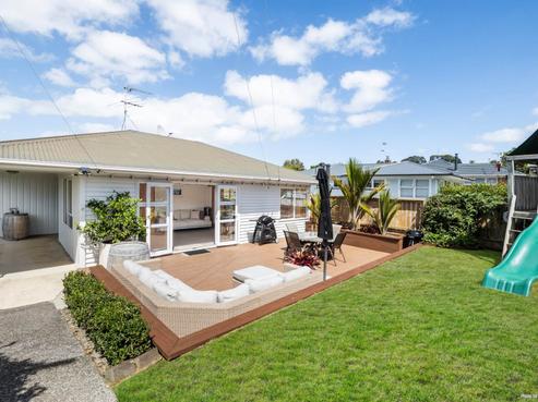 18 Mcrae Road, Mount Wellington