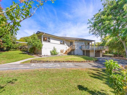 58 Taipari Road, Te Atatu Peninsula