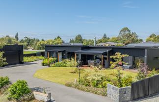 45 Meadowstone Street, Gleniti