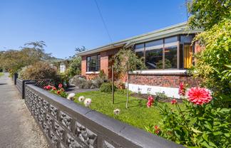 22 Ainslee Place, North East Valley