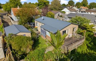 100A Fairfield Road, Fairfield