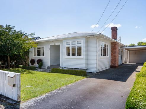 1 Hall Lane, Frankton