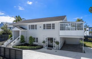 24 Salem Place, Torbay