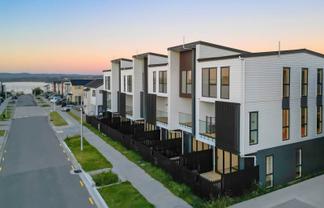 5A Coast Garden Drive, Hobsonville