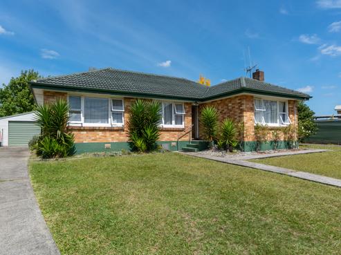 81 Pine Avenue, Melville