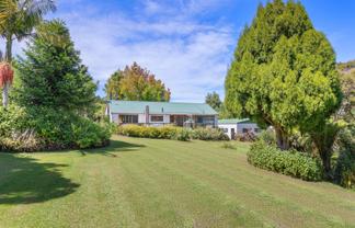 251 Upper Harbour Drive, Greenhithe