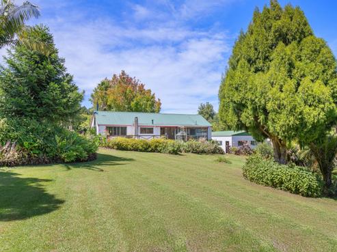 251 Upper Harbour Drive, Greenhithe