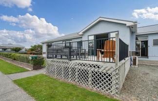 25 Beatty Street, Strathern