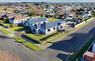 25 Beatty Street, Strathern