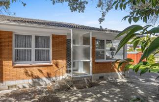 4/760 Beach Road, Browns Bay