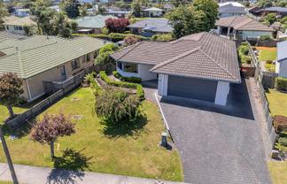 16 Stanley Drive, Lynmore
