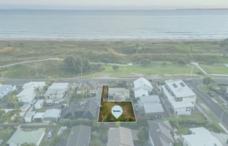 706 Papamoa Beach Road, Papamoa