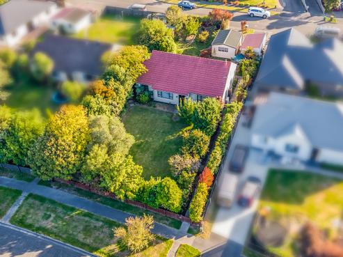 30 Caudron Road, Hornby