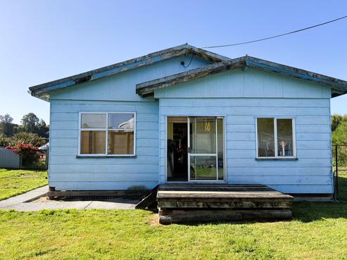 250 Ikamatua Highway, Ikamatua
