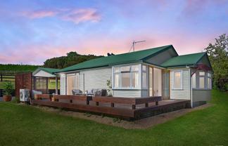34 Waikopua Road, Whitford
