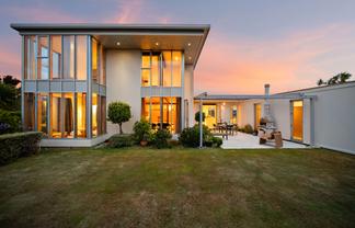 6 Stormanstown Way, Seatoun