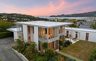 6 Stormanstown Way, Seatoun