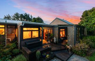 637 Paparata Road, Bombay