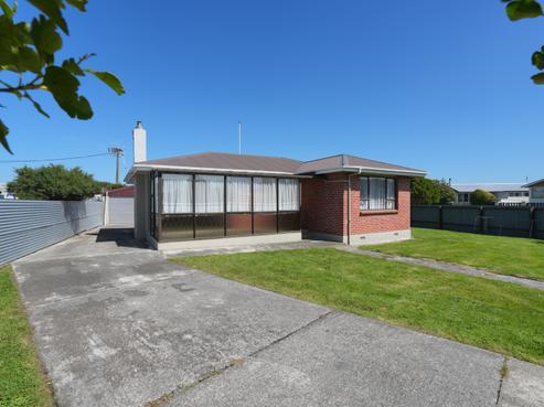 6 Braemar Street, Kew