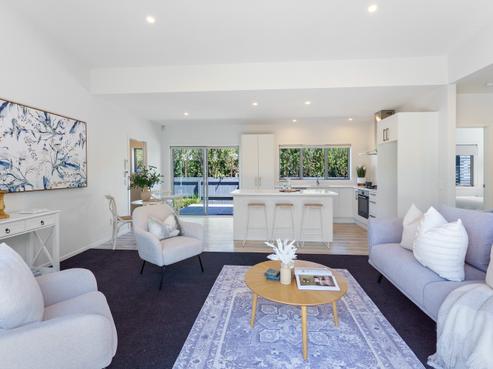 5A Wairere Grove, Paraparaumu