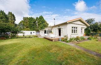 16 Bryce Street, Apiti