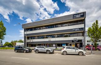 Small Office in Fully Refurbished Building