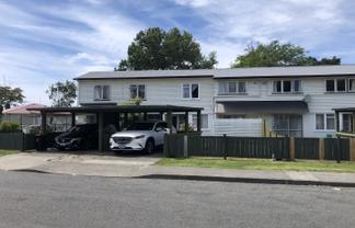 1017 Manuka Street , Mahora