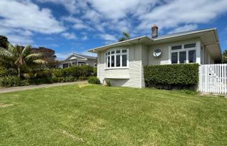 65 Aramoana Avenue, Devonport