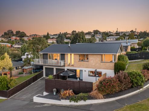92 Mulford Street, Concord