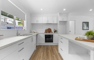 10 Waterloo Place, Westown