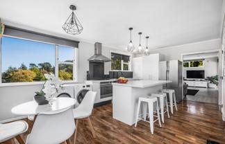 56A Akatarawa Road, Brown Owl