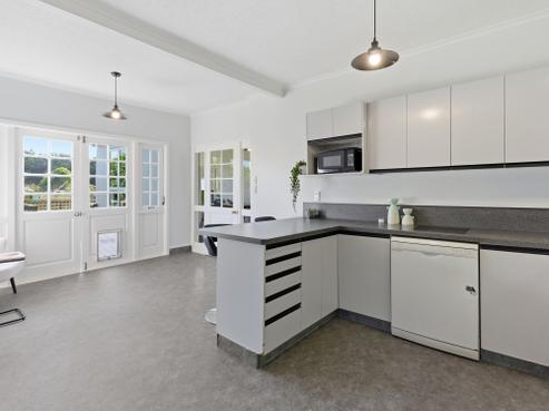 180 Grant Road, Otatara
