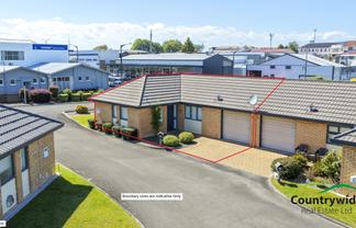 32 Arts Lane, Putaruru