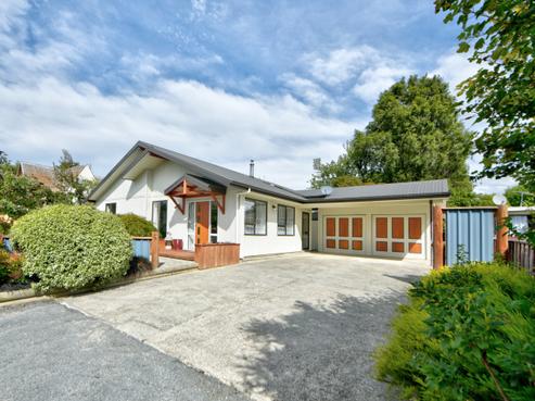 101 Boundary Street, Tapanui