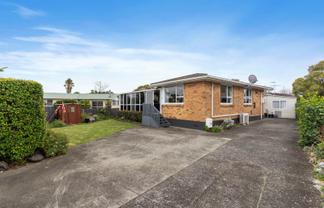 19 Whitford Road, Northpark