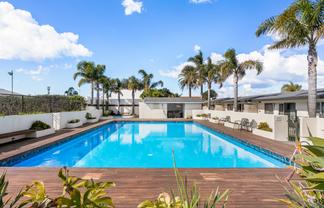 5/415 Port Road, Whangamata