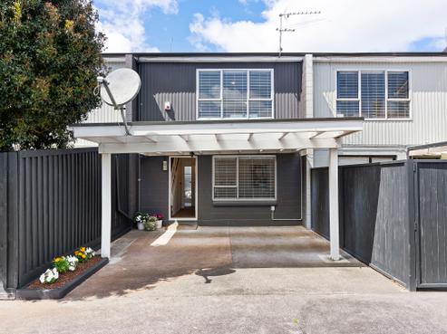11/57 Point Chevalier Road, Point Chevalier