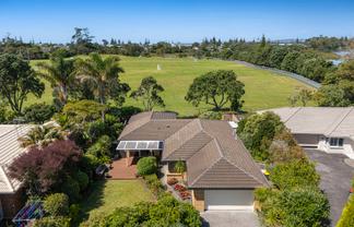 47 Settlers Grove, Orewa