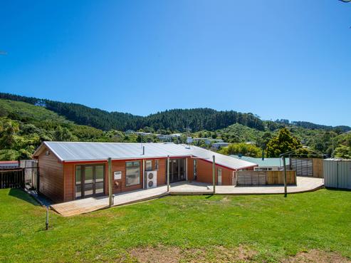 3 Peterhouse Street, Tawa