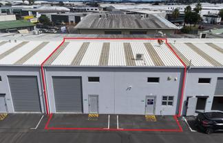 126sqm Tilt Slab Unit with Vacant Possession