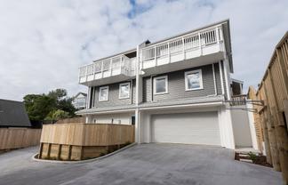 4/74 Jubilee Road, Khandallah