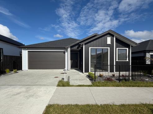 76 Tukutata Crescent, Wainui
